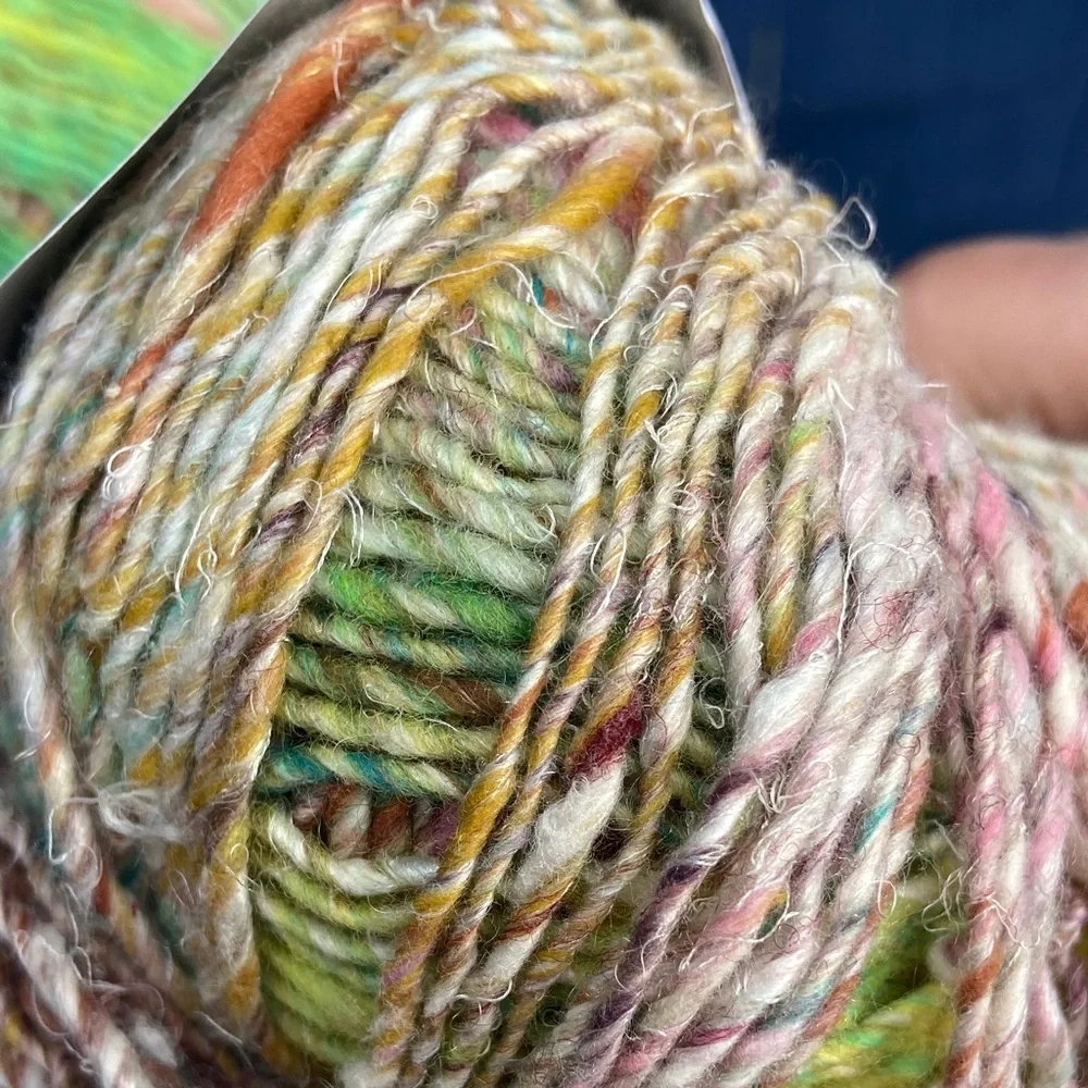 NORO KIBOU The World of Nature Bundle of three balls - Picture 6 of 11